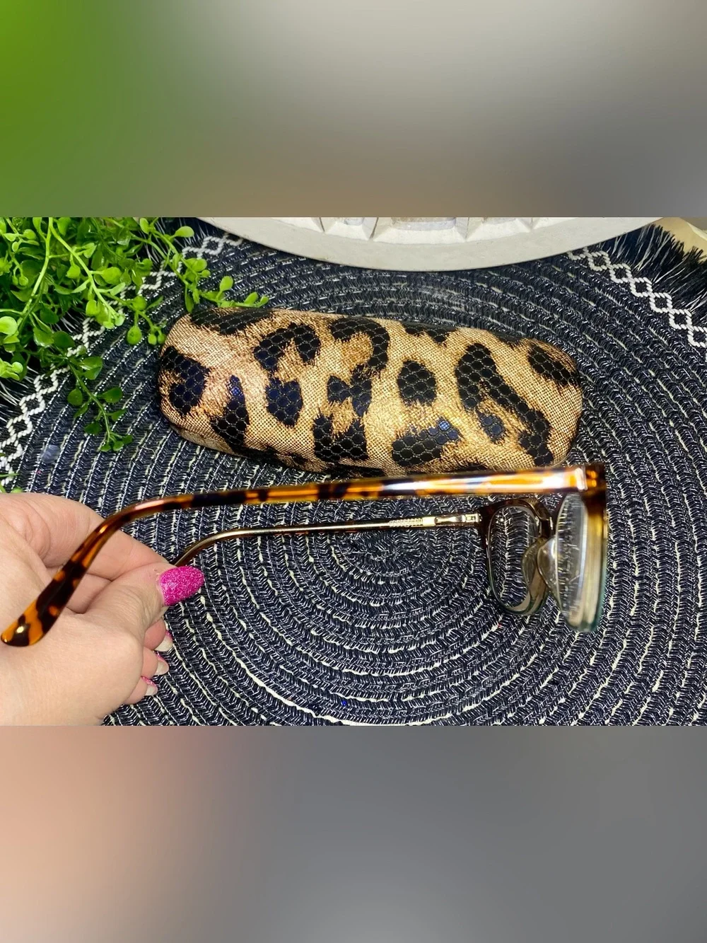 Foster Grant Sofia Vergara Leopard‎ Glasses W/ Case (Selling As Frames Only)